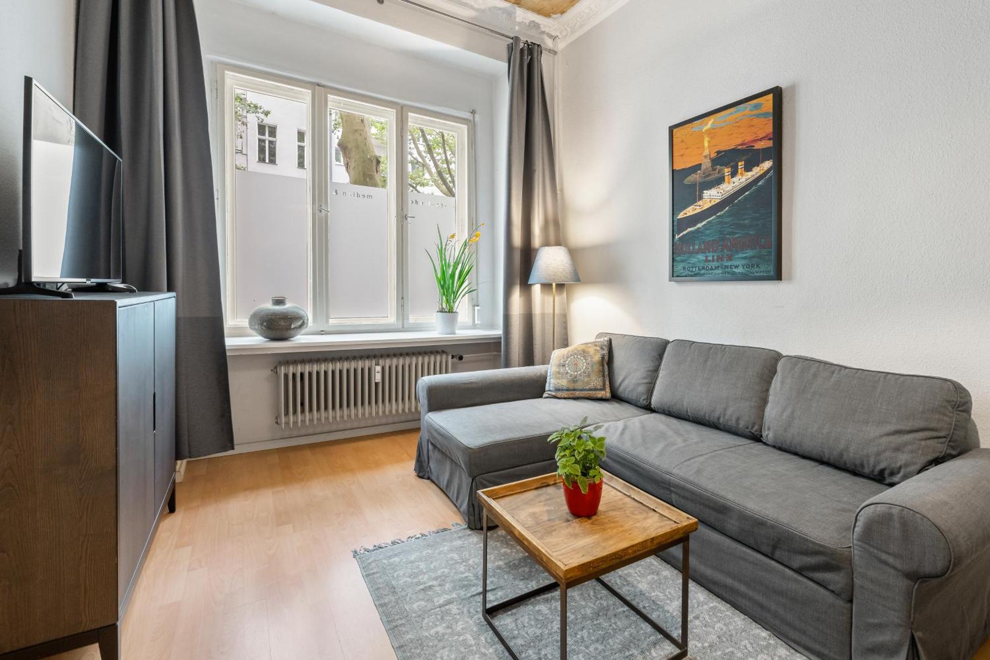 The Gleditsch - Central Schoeneberg Location, 1Br, 1 Living Room, Group Friendly, Ideal For 2 - 4 Guests — Photos 3